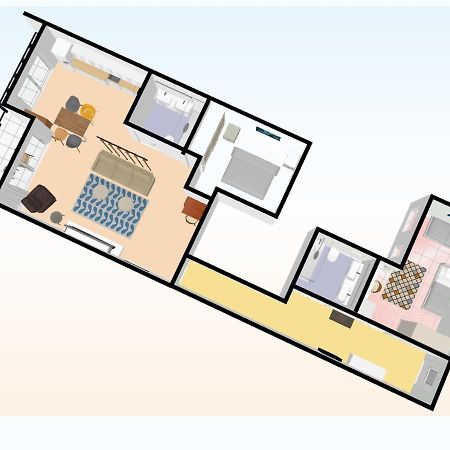 New Central 2Br Apartment 100M-To-Beach Free Parking فوينخيرولا المظهر الخارجي الصورة